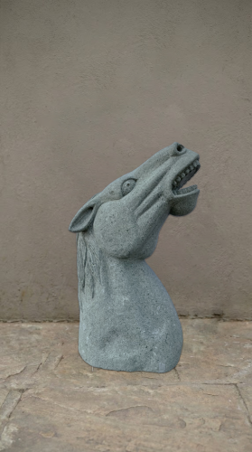 HORSE HEAD GREENSTONE 100CM